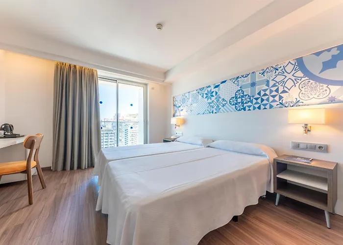 Hotel Port & 4* Sup Benidorm