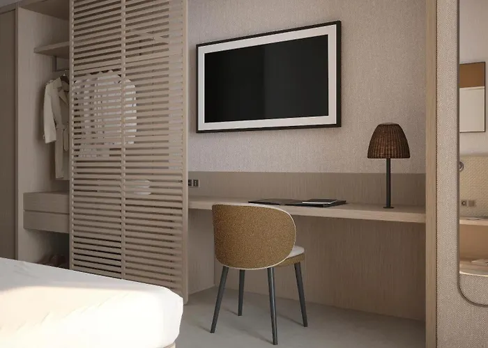 Hotel Port & 4* Sup 4*