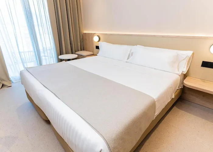 Hotel Port & 4* Sup 4*