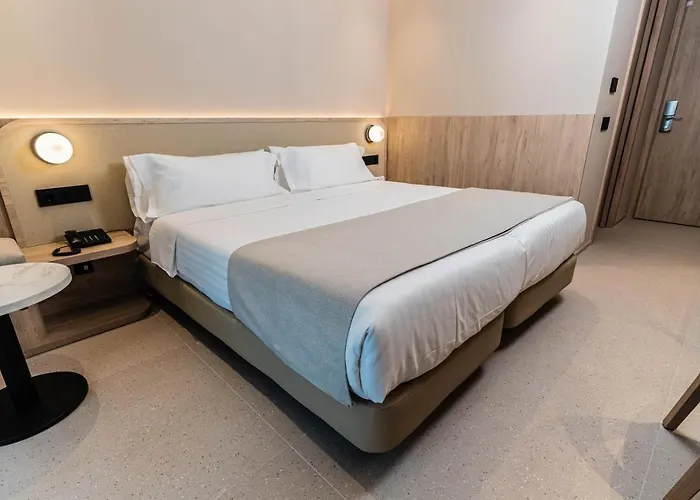 Hotel Port & 4* Sup Benidorm