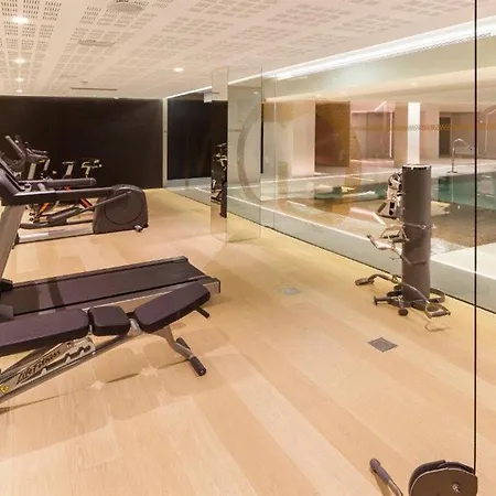 Port & 4* Sup Hotel