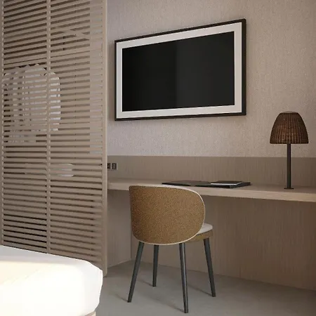 Hotel Port & 4* Sup 4*