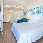 贝尼多姆港口温泉酒店